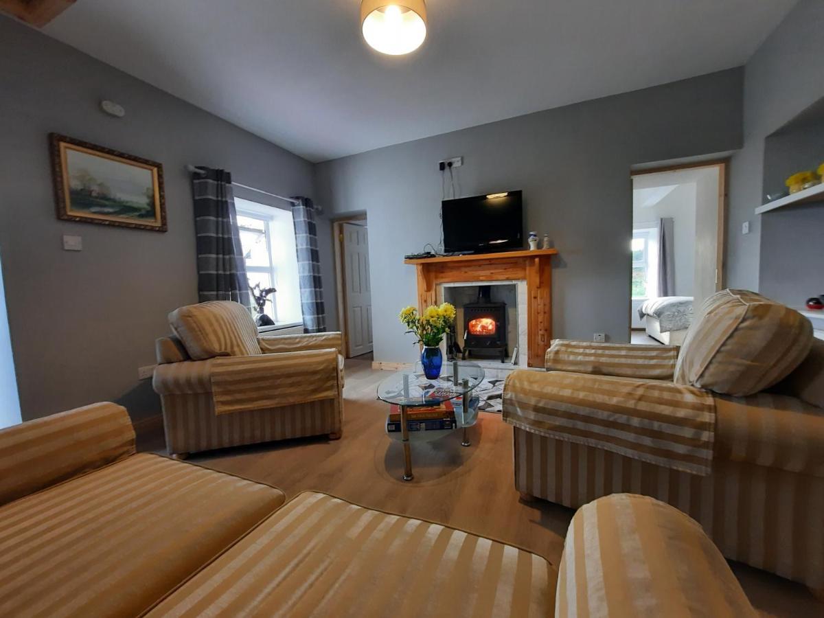Conneelys Cottage, Connemara, Clifden, H71Y096 Εξωτερικό φωτογραφία